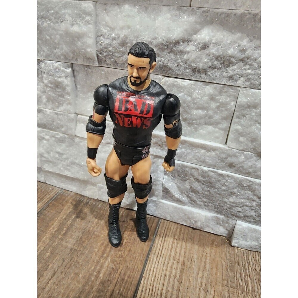 2011 WWE Mattel Bad News Wade Barrett Wrestling Action Figure W/ Knee Pads
